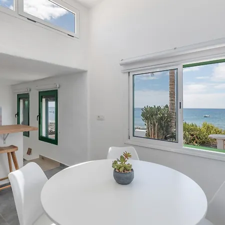 Callao 別荘 プラヤ・ケマダ